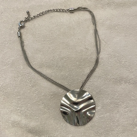 Chico's Jewelry - Silver Pendant Necklace
